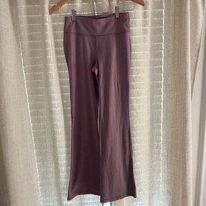 Athleta Girl (Mauve) High Rise Chit Chat Flare Pant - Size XL/14